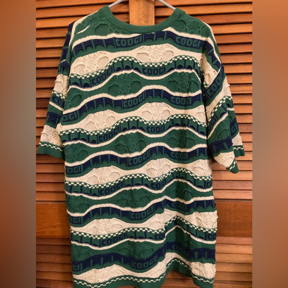 Rare Coogi Knitted shirt - Picture 2 of 5